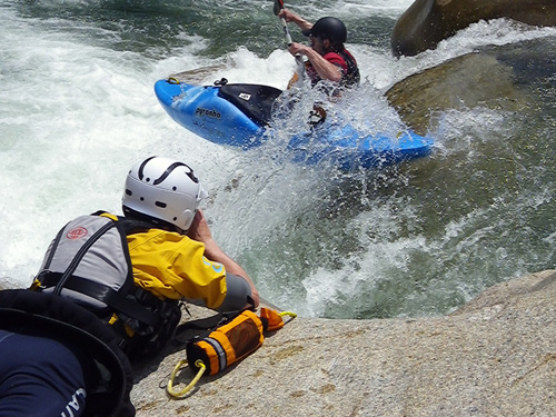 kayaking ecuador piatua river